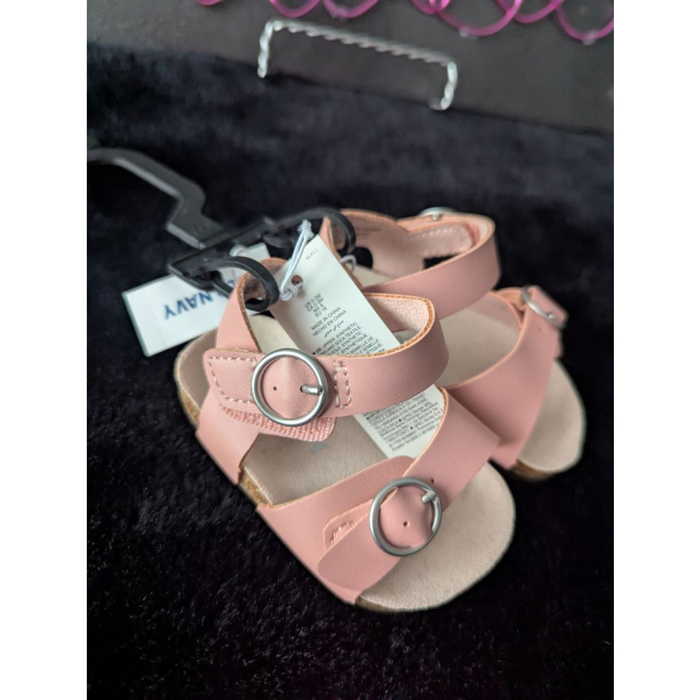NWT Old Navy Pink Baby Sandals 0-3M